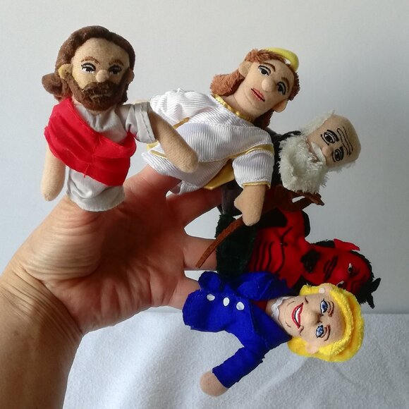 Unemployed Philosophers Finger Puppet Jesus Angel Hillary Clinton Darwin & devil - Picture 2 of 10